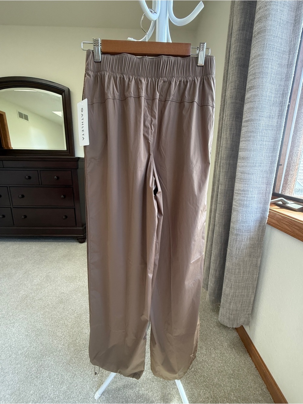 Athleta Wide-Leg Drawstring Pants in Brown Size XS